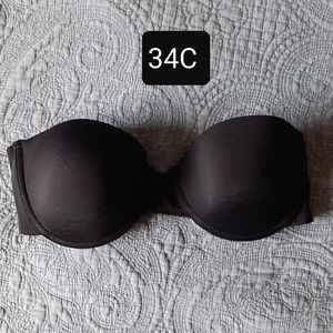 Black strapless bra